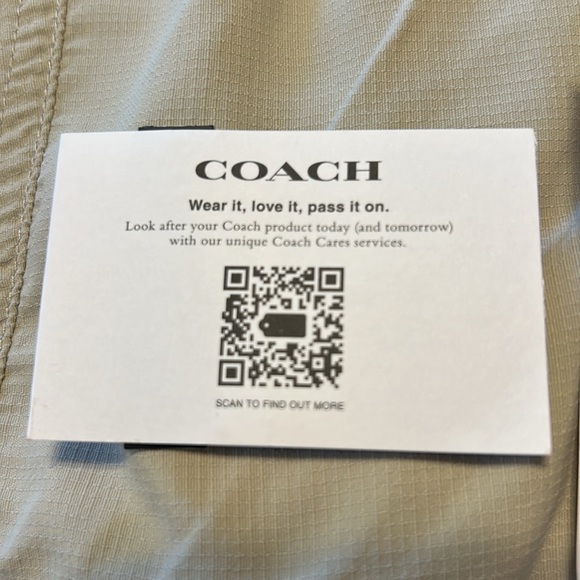 Coach Wristlet - Picture 5 of 7